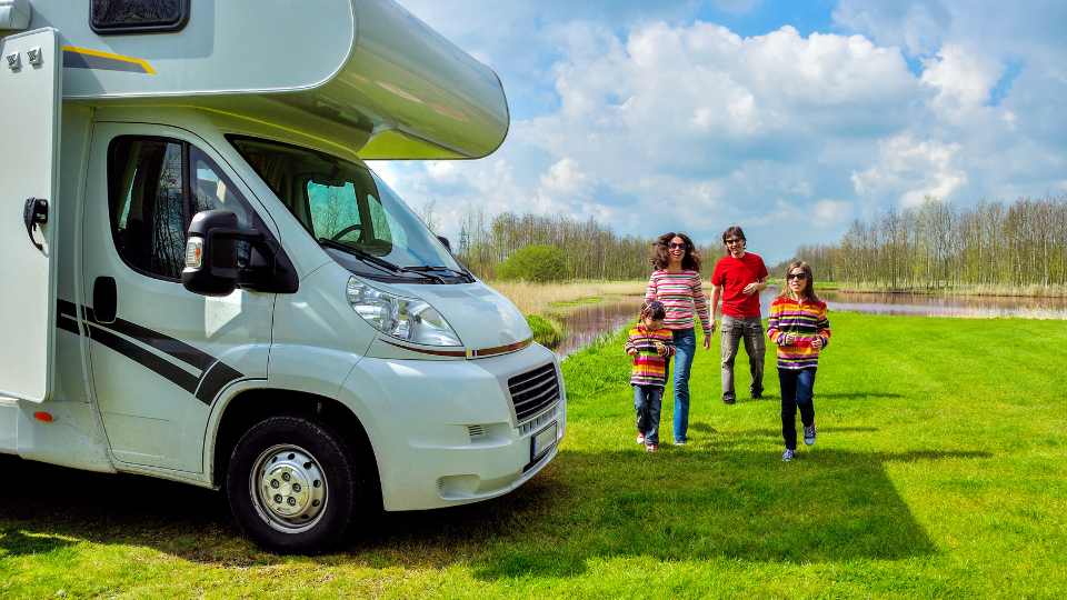 Viajar con niños en autocaravana: la mejor aventura en familia